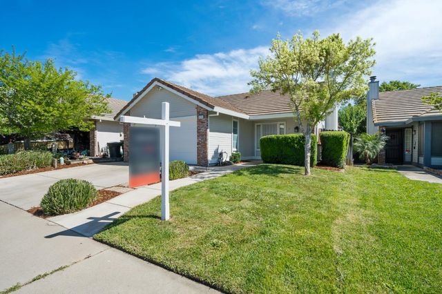 4726 Careo Dr, Antelope, CA 95843