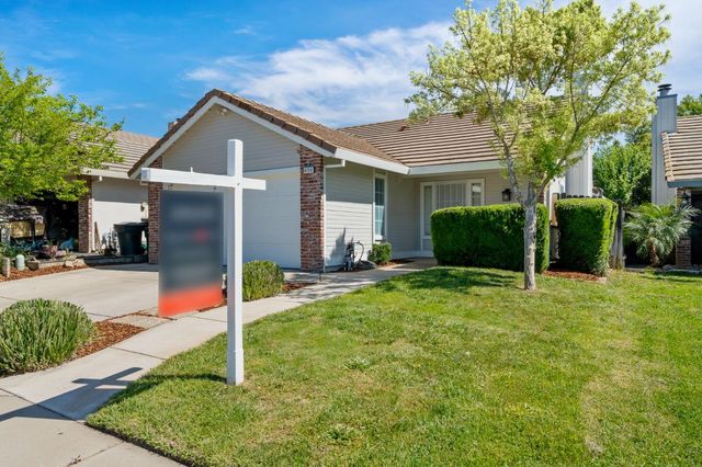 4726 Careo Dr, Antelope, CA 95843