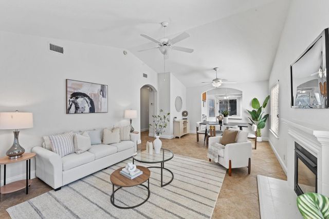 4726 Careo Dr, Antelope, CA 95843