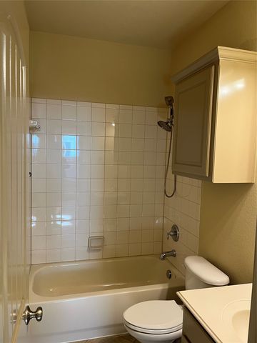 830 La Cima, Irving, TX 75039