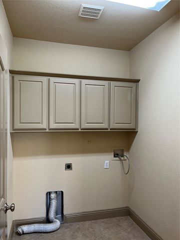 830 La Cima, Irving, TX 75039