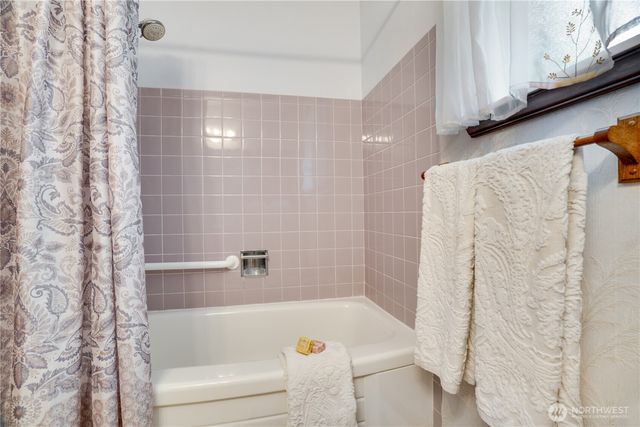 10102 114th Street SW, Lakewood, WA 98498