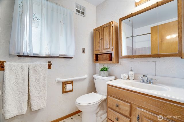 10102 114th Street SW, Lakewood, WA 98498