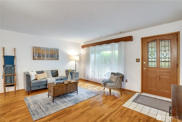 10102 114th Street SW, Lakewood, WA 98498