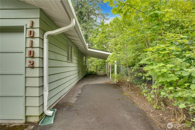 10102 114th Street SW, Lakewood, WA 98498