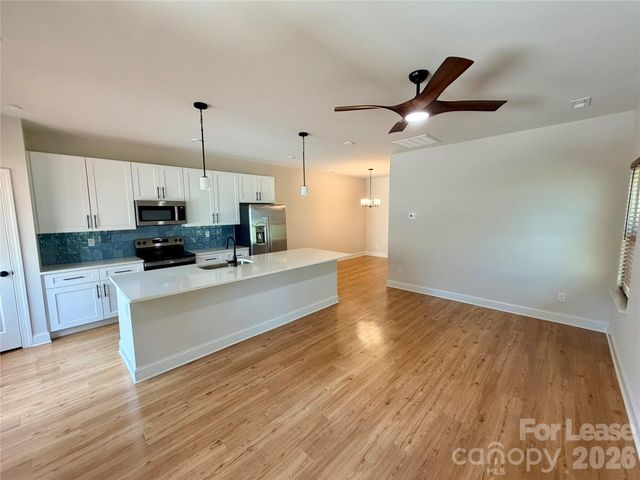525 N Linwood Avenue, Charlotte, NC 28216