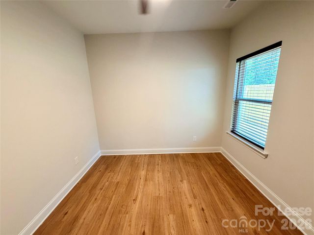 525 N Linwood Avenue, Charlotte, NC 28216