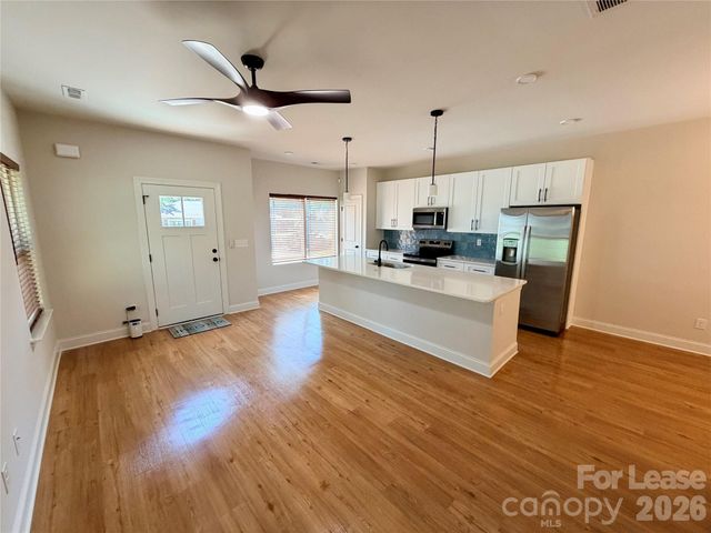 525 N Linwood Avenue, Charlotte, NC 28216