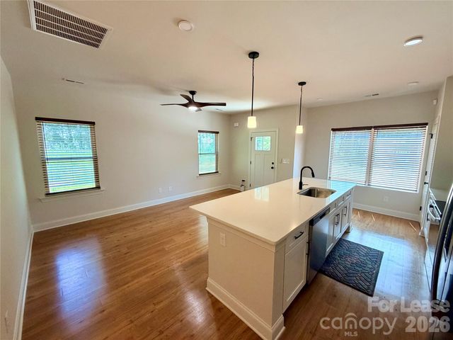 525 N Linwood Avenue, Charlotte, NC 28216