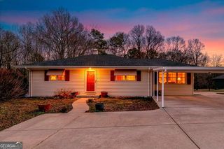 150 Clarks Bridge Road, Gainesville, GA 30501