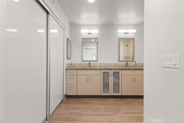 19 Laguna Court, Manhattan Beach, CA 90266