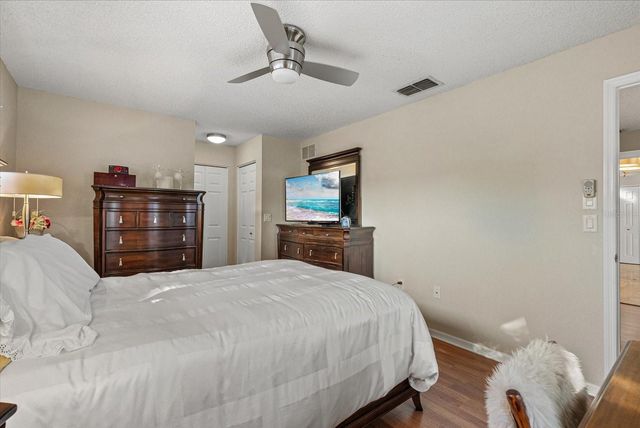 9320 126TH AVENUE, Largo, FL 33773