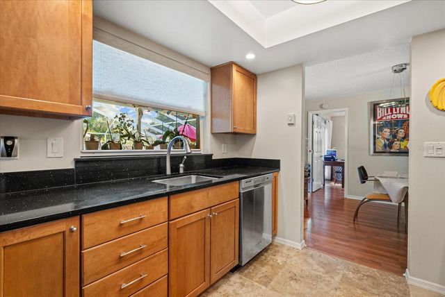 9320 126TH AVENUE, Largo, FL 33773