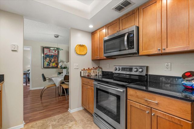 9320 126TH AVENUE, Largo, FL 33773