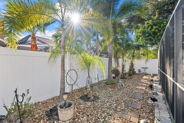 9320 126TH AVENUE, Largo, FL 33773