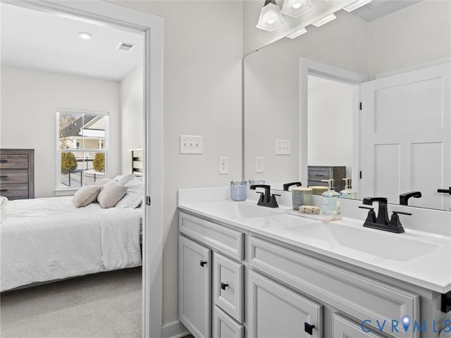 6230 Sheehan Xing, Moseley, VA 23120