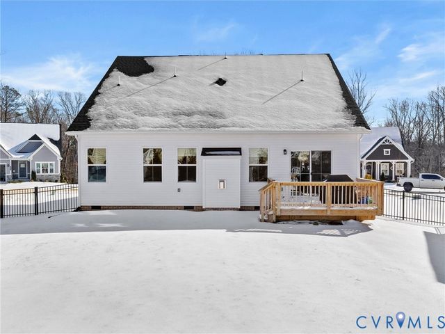 6230 Sheehan Xing, Moseley, VA 23120