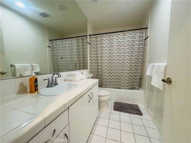 333 Westminster Avenue 304, Los Angeles, CA 90020