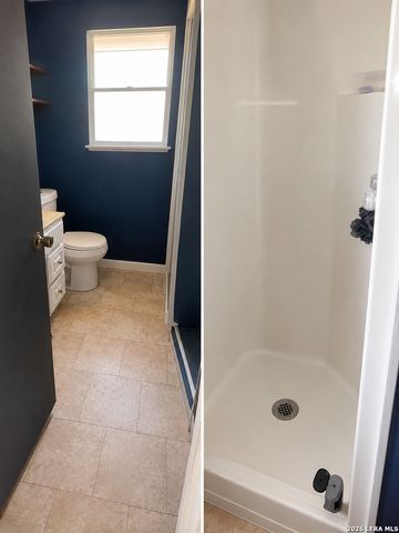 1206 S 2ND ST, Floresville, TX 78114