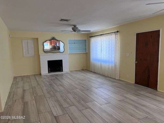 4540 E 8th Street, Tucson, AZ 85711