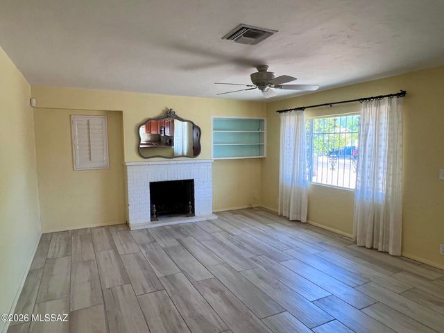 4540 E 8th Street, Tucson, AZ 85711