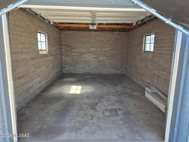 4540 E 8th Street, Tucson, AZ 85711