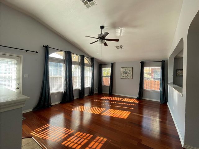 15529 Staked Plains LOOP, Austin, TX 78717