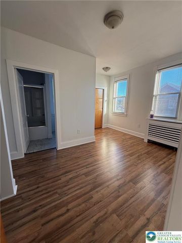 500 Belfast Road, Plainfield Twp, PA 18064