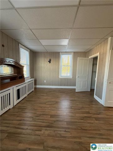 500 Belfast Road, Plainfield Twp, PA 18064