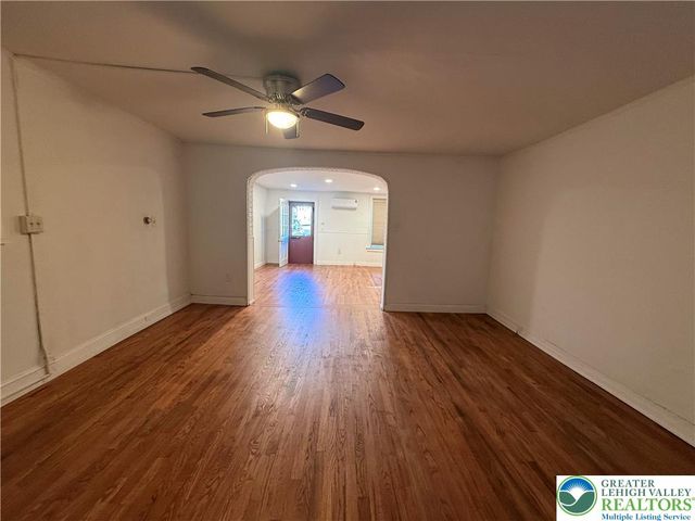 500 Belfast Road, Plainfield Twp, PA 18064