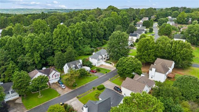 248 Taylors Farm Drive, Canton, GA 30115