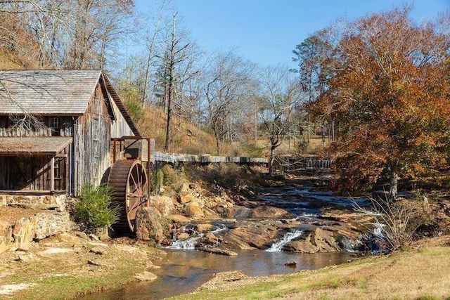248 Taylors Farm Drive, Canton, GA 30115