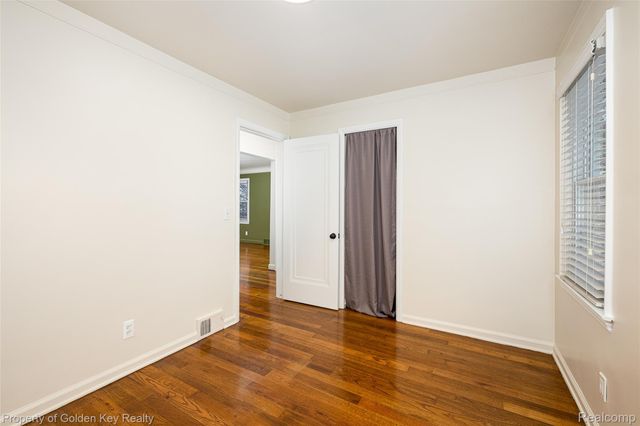 1150 Carol Avenue, Plymouth, MI 48170