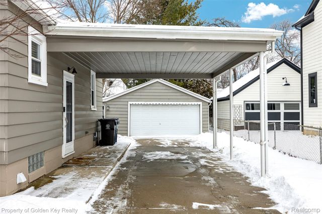 1150 Carol Avenue, Plymouth, MI 48170