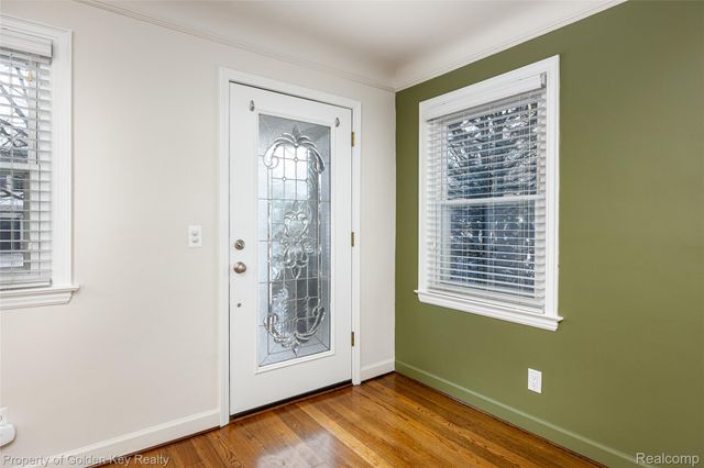 1150 Carol Avenue, Plymouth, MI 48170