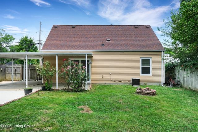 3800 Hillcross Dr, Louisville, KY 40229