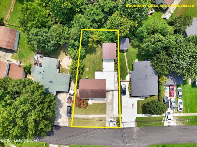 3800 Hillcross Dr, Louisville, KY 40229