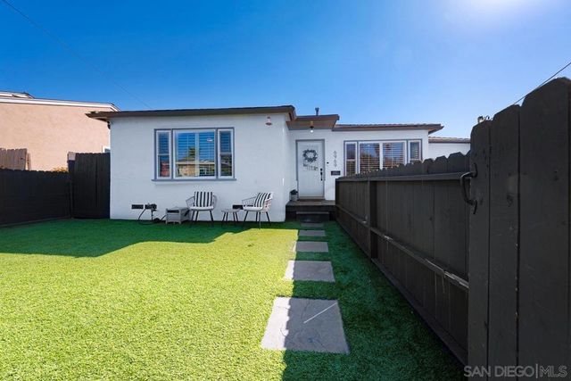 6969 Tower Street, La Mesa, CA 91942