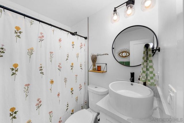 6969 Tower Street, La Mesa, CA 91942