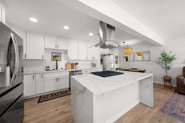 6969 Tower Street, La Mesa, CA 91942