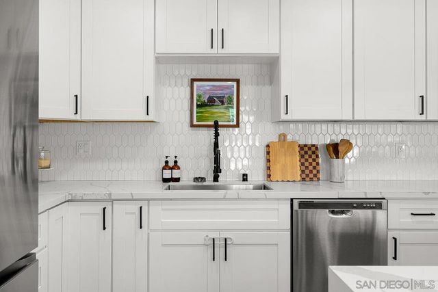 6969 Tower Street, La Mesa, CA 91942