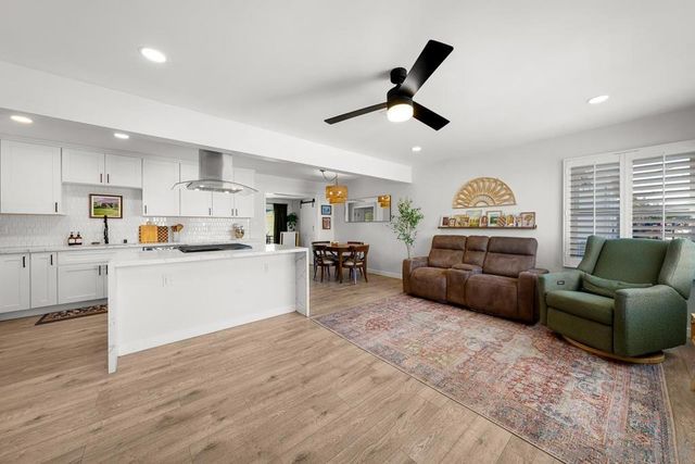 6969 Tower Street, La Mesa, CA 91942