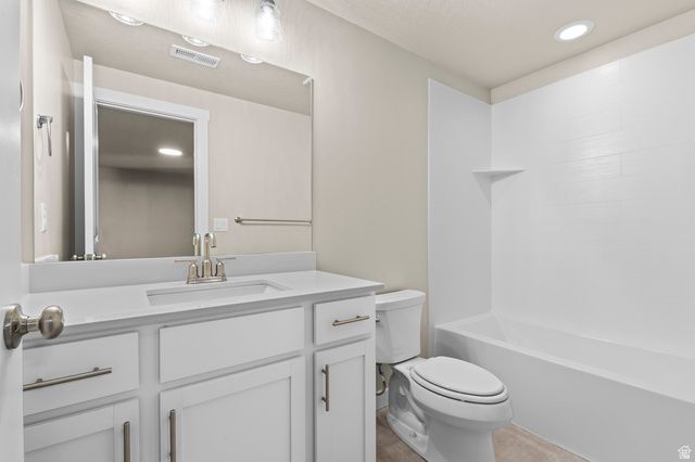 6588 W RAYNOLDS PEAK WAY, West Jordan, UT 84081