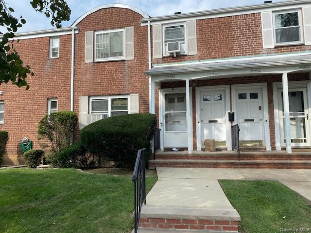 245-39 77th Crescent F-2, Bellerose, NY 11426 — exterior