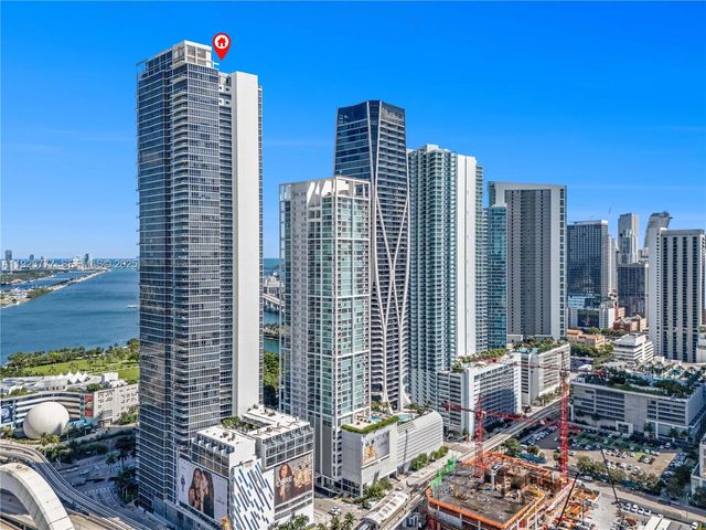 1100 Biscayne Blvd 6307, Miami, FL 33132