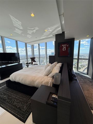 1100 Biscayne Blvd 6307, Miami, FL 33132