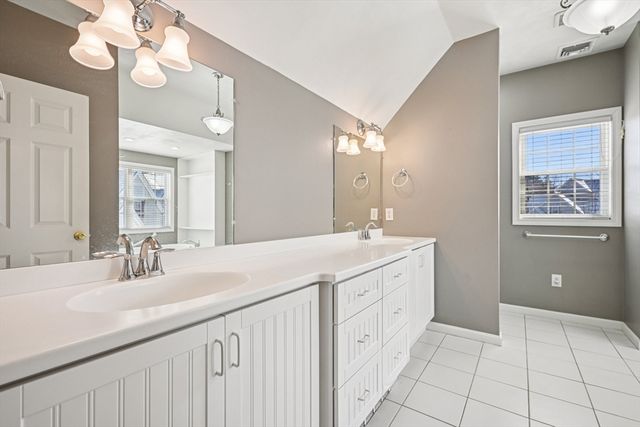 6A Patriots Way 37, Sterling, MA 01564