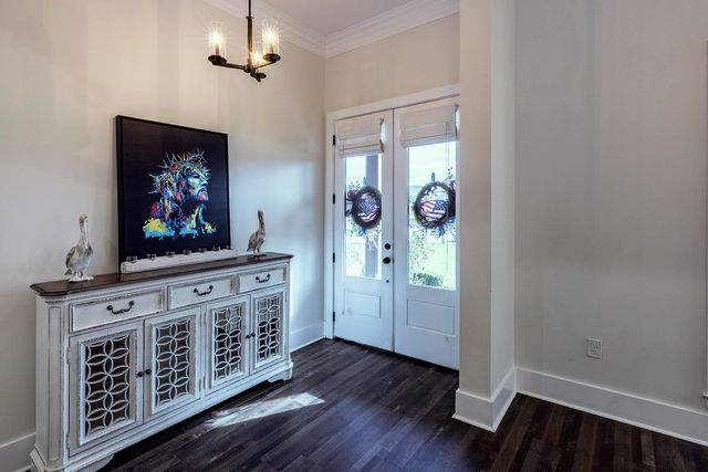 174 Bayou Lafourche Drive, Thibodaux, LA 70301