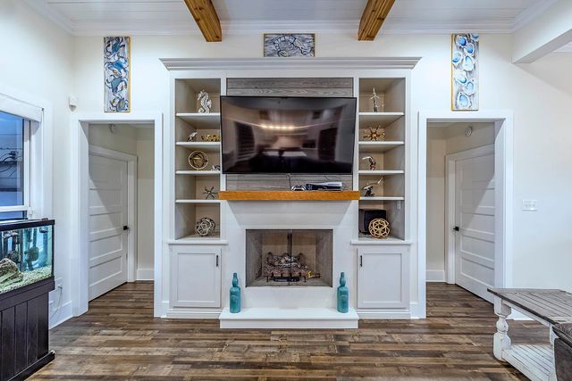 174 Bayou Lafourche Drive, Thibodaux, LA 70301