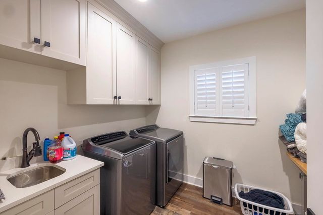 174 Bayou Lafourche Drive, Thibodaux, LA 70301